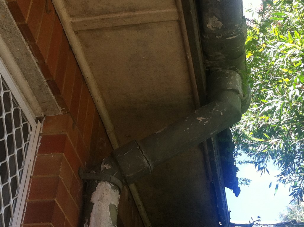 Asbestos downpipe